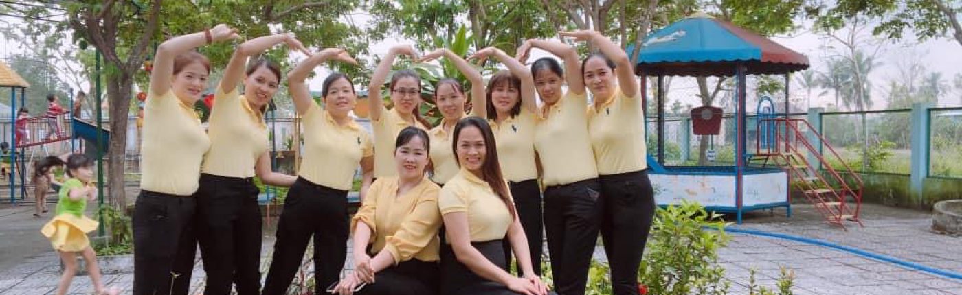 Sắc vàng cuối tuần