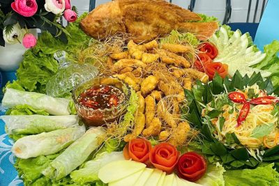 Cuộc thi “Quý cô vào bếp” chào mừng ngày phụ nữ Việt Nam 20-10