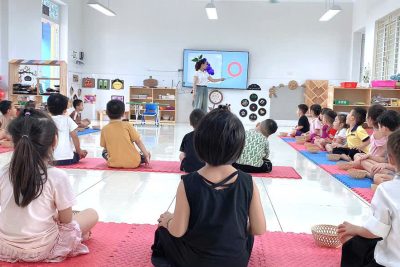 Sinh hoạt chuyên môn chuyển đổi số và ứng dụng trí tuệ nhân tạo trong giáo dục mầm non tại lớp Lá 5 – 6 tuổi